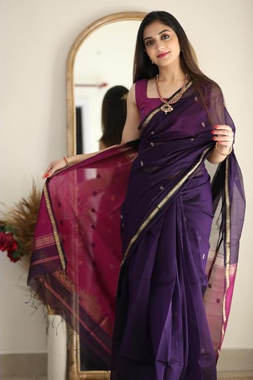 Banarasi Silk Saree with Zari Border and Unstitched Blouse Piece - Image 4